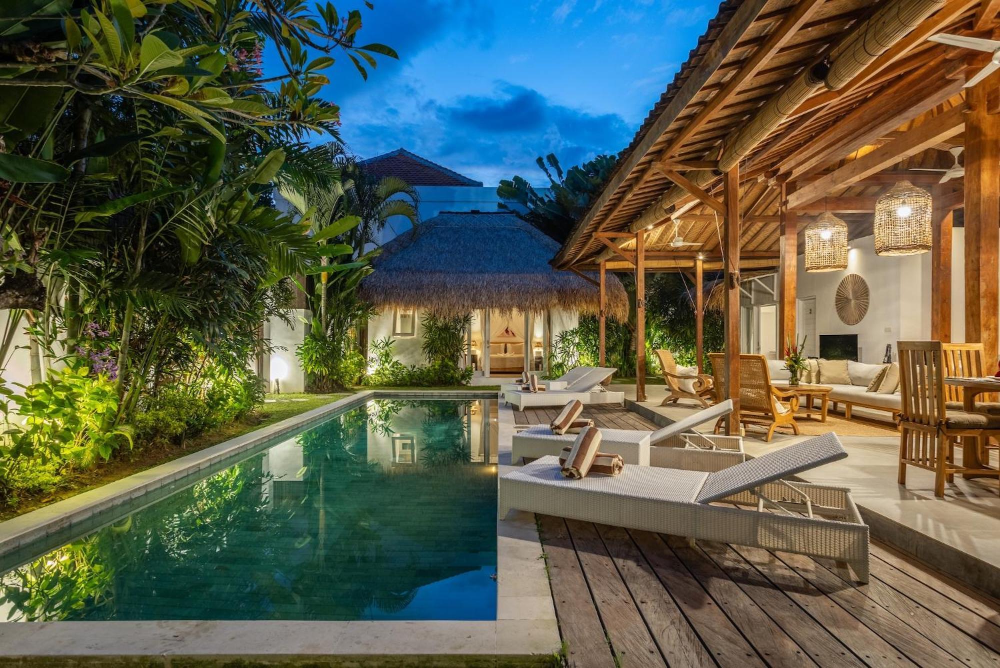 Villa Central Oberoi, Seminyak, Newly Refurbished Villa Zayya Seminyak (Bali)