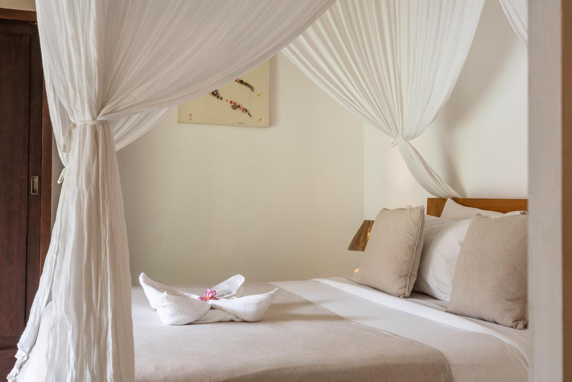 Central Oberoi, Seminyak, Newly Refurbished Villa Zayya * Seminyak (Bali)