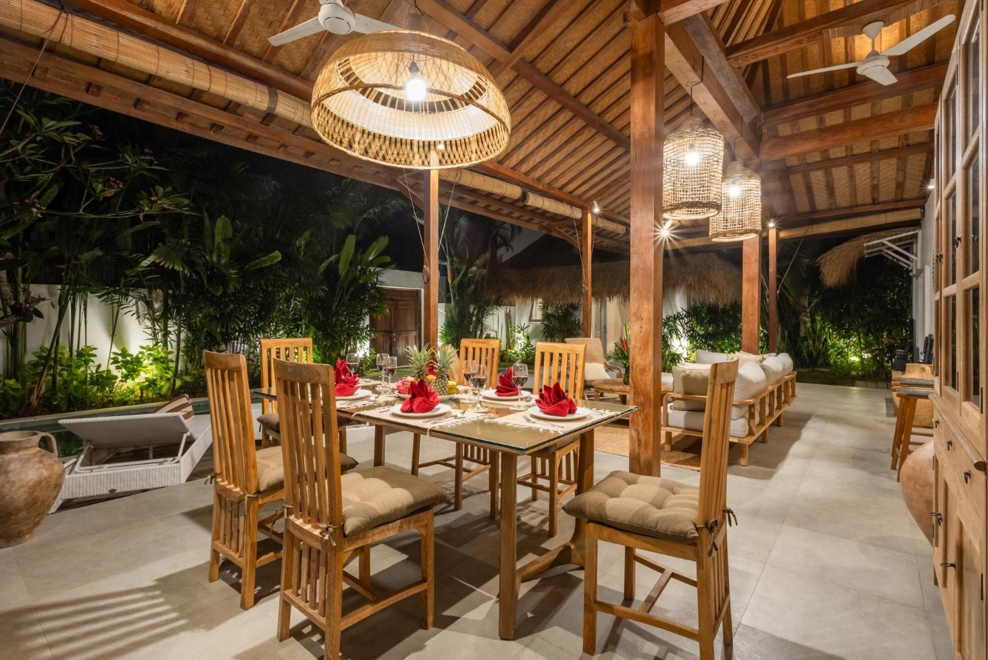 Central Oberoi, Seminyak, Newly Refurbished Villa Zayya Villa *